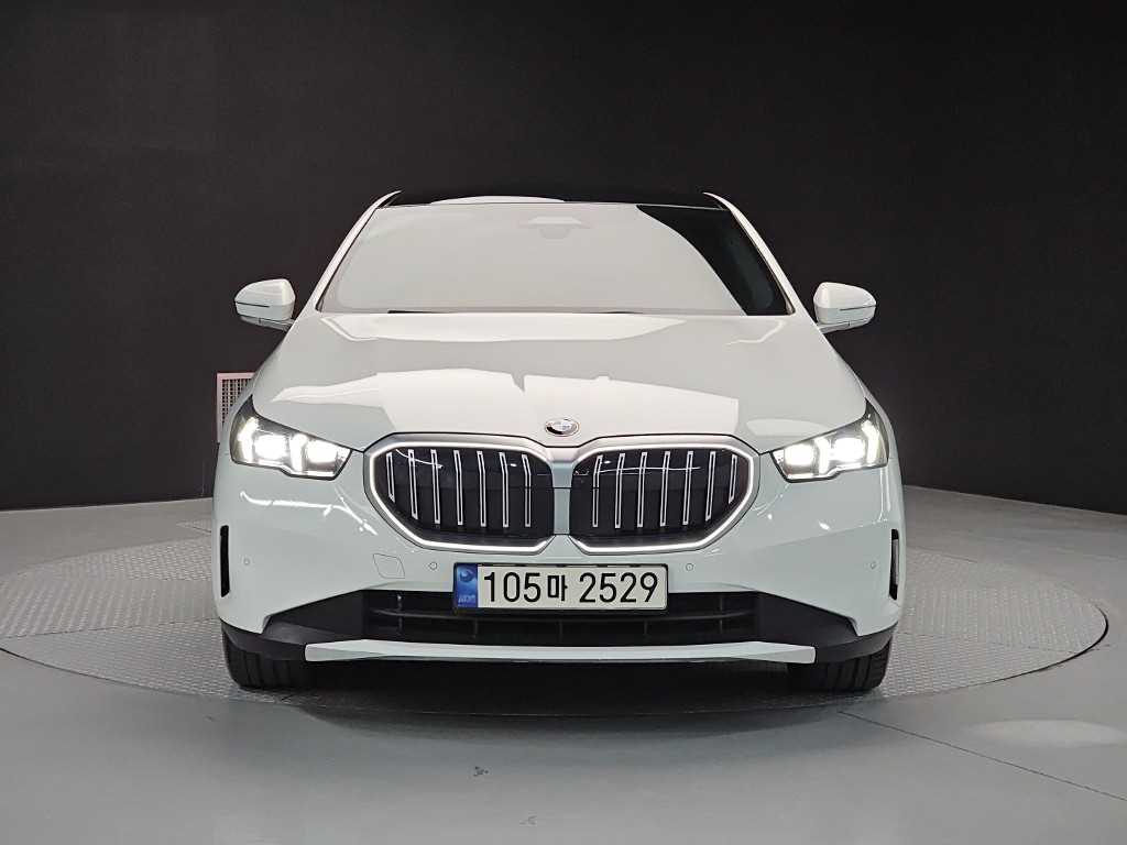 BMW 5시리즈 (G60) 530i xDrive 사진 2