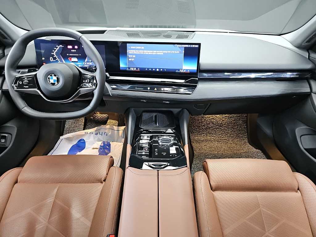 BMW 5시리즈 (G60) 530i xDrive 사진 7