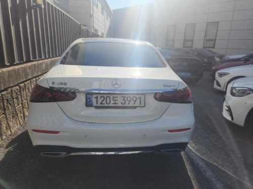 벤츠 E-클래스 W213 E350 4MATIC AMG LINE 사진 9