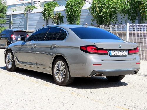 BMW 5시리즈 (G30) 520i 럭셔리 사진 3