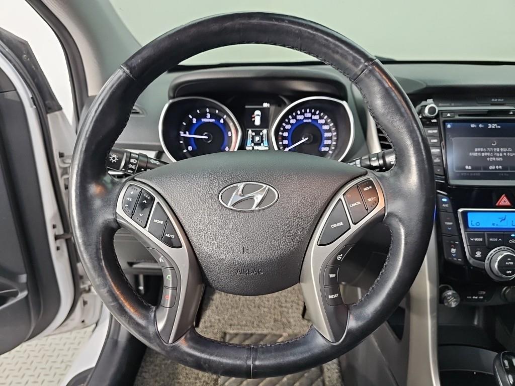 현대 더 뉴 i30 1.6 VGT PYL 사진 9