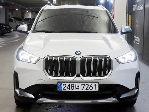 BMW X1 (U11) xDrive 20i xLine 사진 2