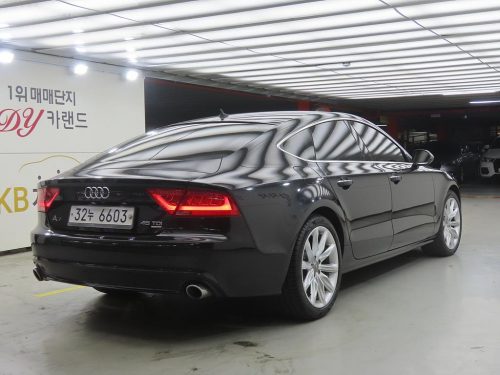 아우디 A7 45 TDI 콰트로 사진 모두보기
