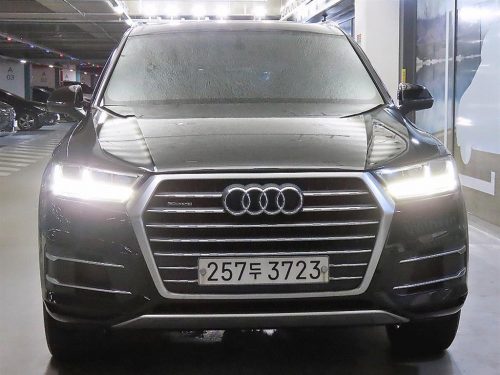 아우디 Q7 (4M) 45 TFSI 콰트로 사진 2