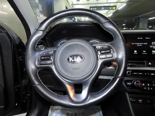 기아 더 뉴 니로 1.6 HEV 프레스티지 사진 8