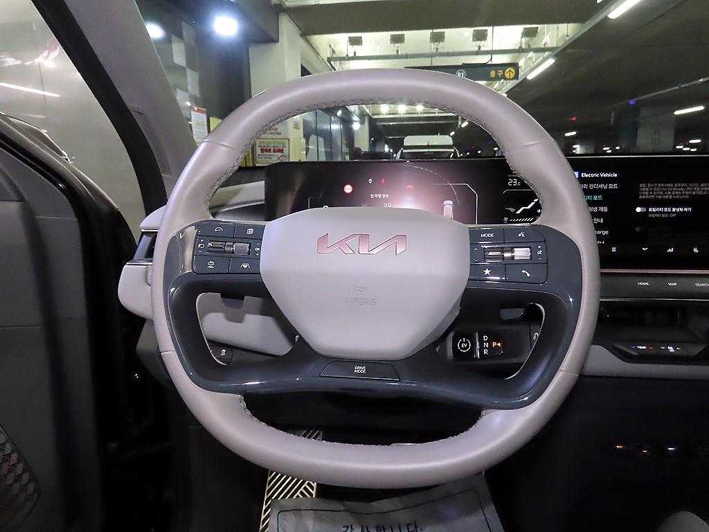 기아 EV9 롱레인지 2WD 사진 8