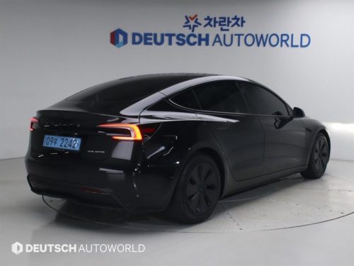 테슬라 모델 3 롱 레인지 사진 2