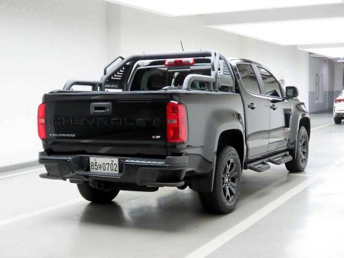 쉐보레 리얼 뉴 콜로라도 3.6 Z71-X 미드나잇 4WD 사진 모두보기