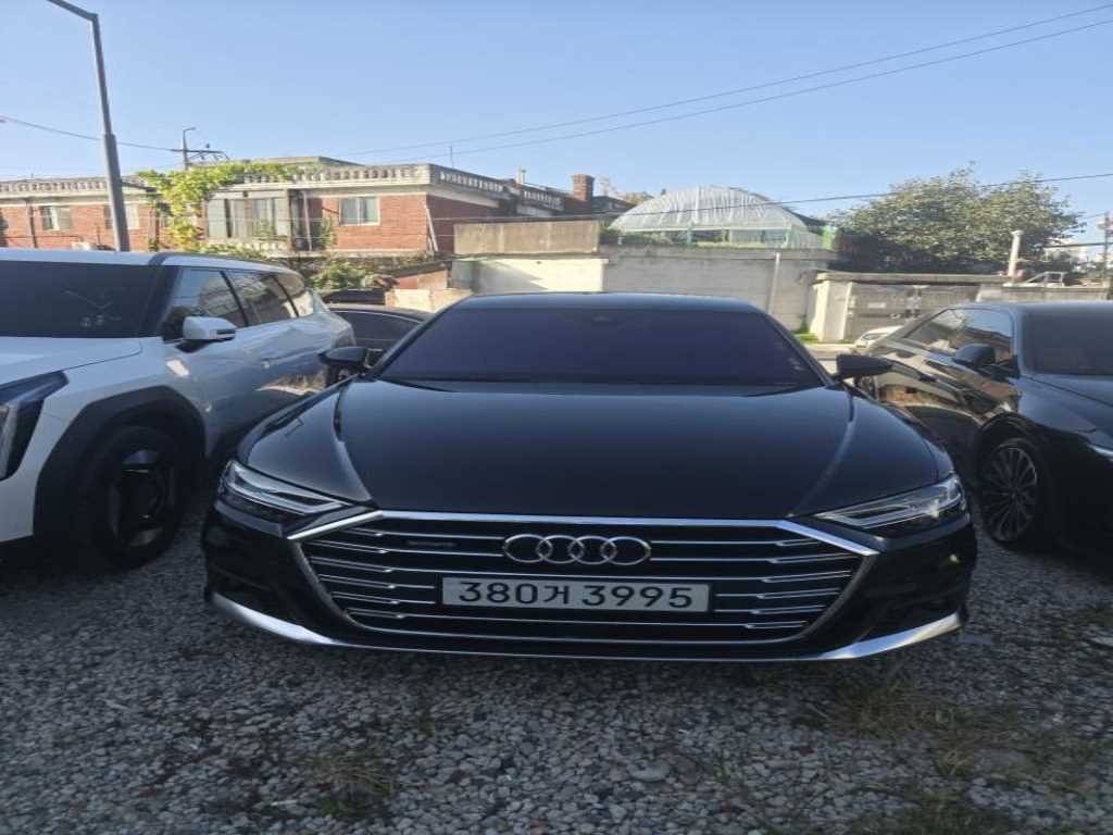 아우디 A8 (D5) 50 TDI 콰트로
