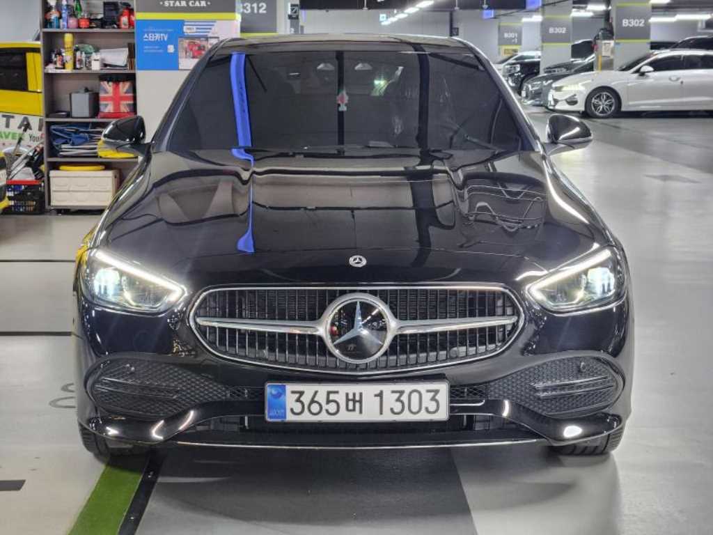벤츠 C클래스 W206 C200 아방가르드 사진 1
