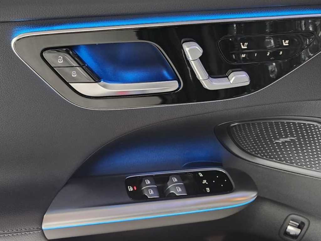 벤츠 C클래스 W206 C200 아방가르드 사진 15