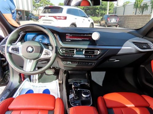 BMW 1시리즈 (F40) M135i xDrive 사진 모두보기