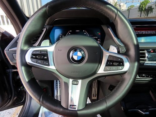 BMW 1시리즈 (F40) M135i xDrive 사진 8