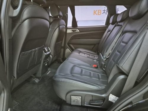 KG모빌리티(쌍용) G4렉스턴 디젤 2.2 4WD 사진 12