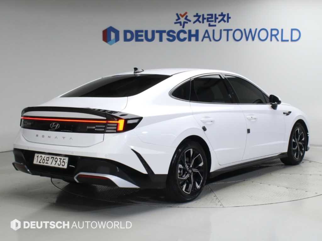 현대 쏘나타 디 엣지 (DN8) 가솔린 2.0 사진 2