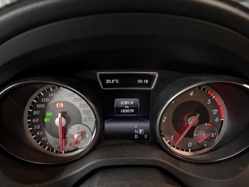 벤츠 CLA클래스 CLA 200 CDI 4매틱 사진 모두보기