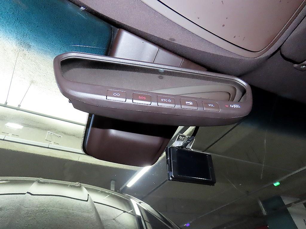 제네시스 G90 3.3 T AWD 사진 13