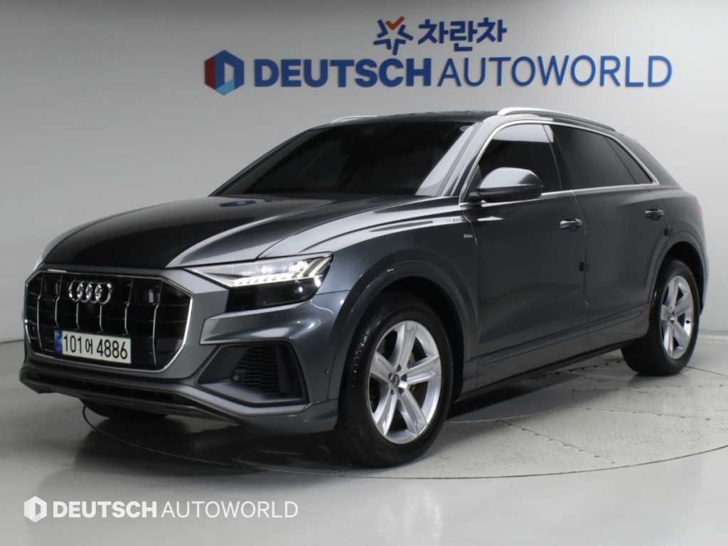 아우디 Q8 45 TDI 콰트로 프리미엄