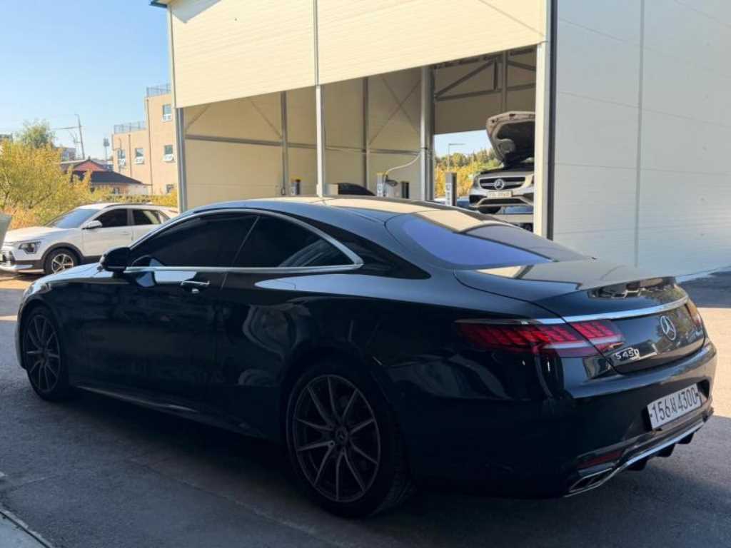 벤츠 S클래스-W222 S 450 4MATIC 쿠페 사진 3