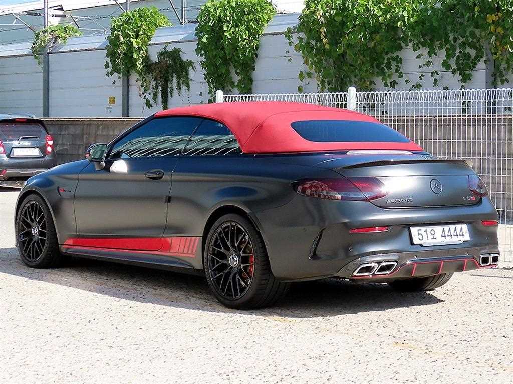 벤츠 C클래스 W205 C63 AMG 카브레올레 사진 3