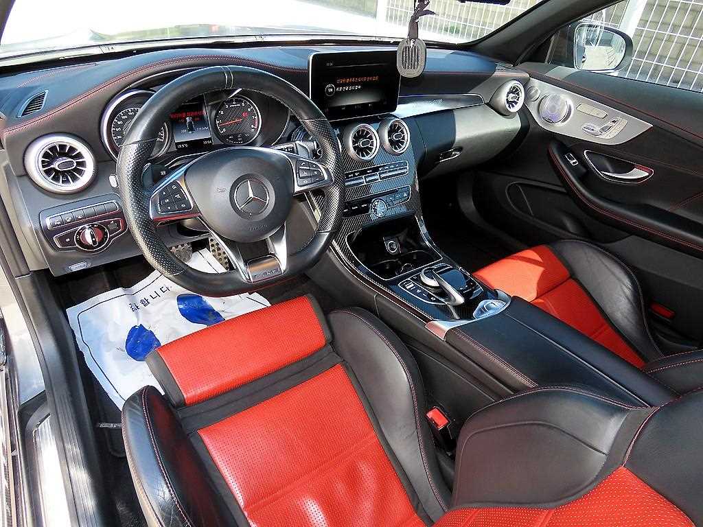 벤츠 C클래스 W205 C63 AMG 카브레올레 사진 11