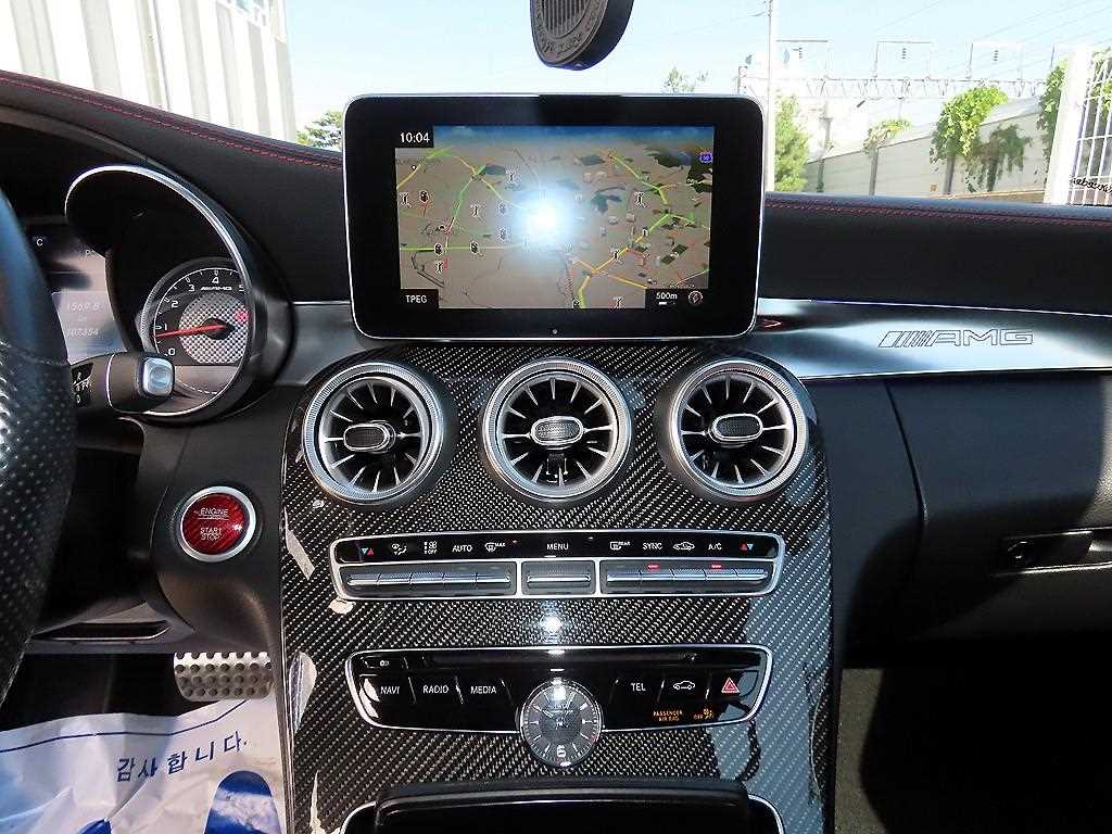 벤츠 C클래스 W205 C63 AMG 카브레올레 사진 15