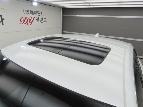 혼다 어코드(10세대) 2.0 하이브리드 EX-L 사진 16