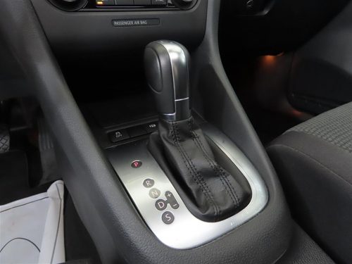 폭스바겐 골프 6세대 2.0 TDI 스타일에디션 사진 11