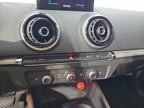 아우디 뉴 A3 2.0 TDI 스포트백 다이나믹 사진 15