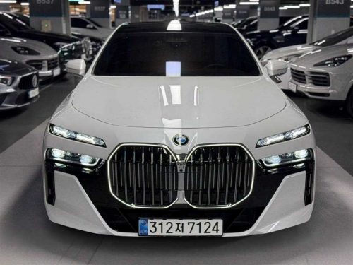 BMW 7시리즈 (G70) 740i xDrive M 스포츠