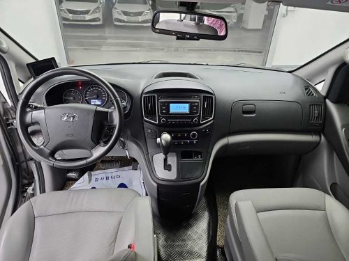 현대 더 뉴 그랜드 스타렉스 2WD 밴 5인승 사진 모두보기