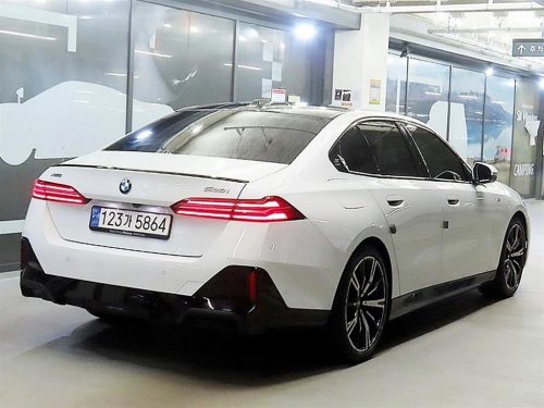 BMW 5시리즈 (G60) 530i xDrive 사진 4