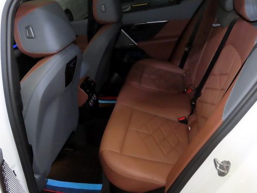 BMW 5시리즈 (G60) 530i xDrive 사진 모두보기