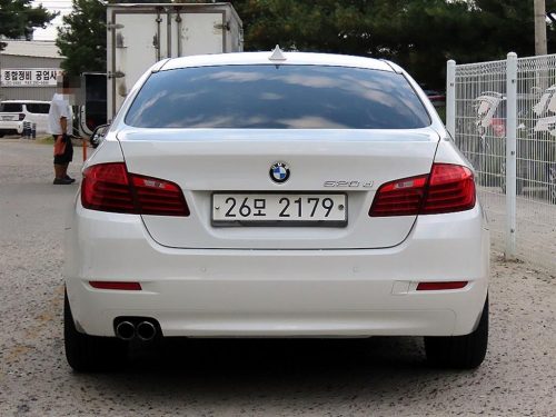 BMW 5시리즈 (F10) 520d 사진 모두보기