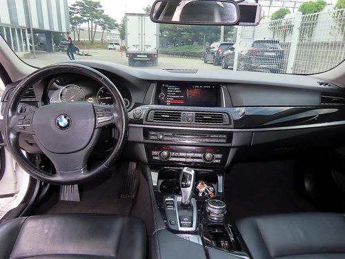 BMW 5시리즈 (F10) 520d 사진 7