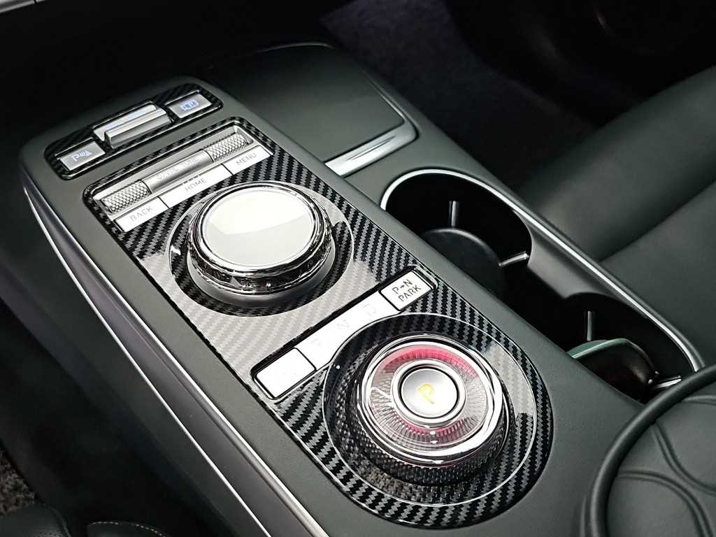 제네시스 GV70 2.5T 가솔린 2WD 사진 8