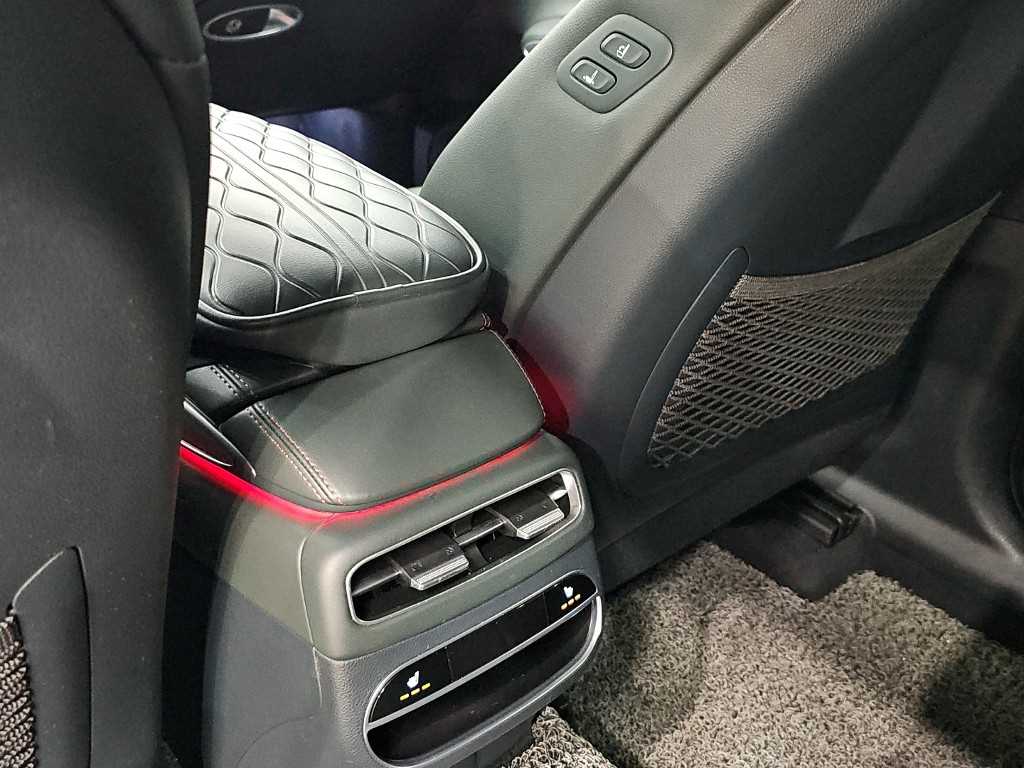 제네시스 GV70 2.5T 가솔린 2WD 사진 13