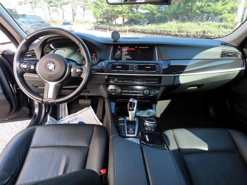 BMW 5시리즈 (F10) 520d M 에어로다이나믹 프로 사진 모두보기