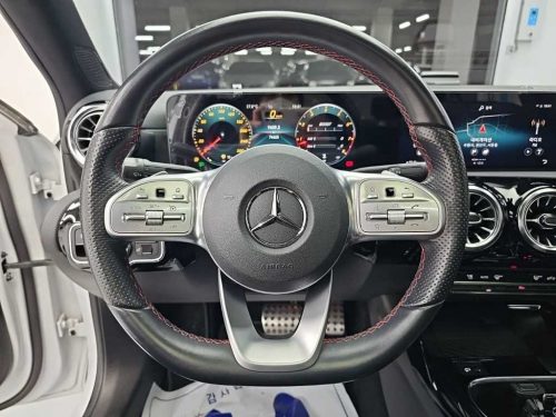 벤츠 A클래스 W177 AMG A35 4MATIC 세단 사진 9