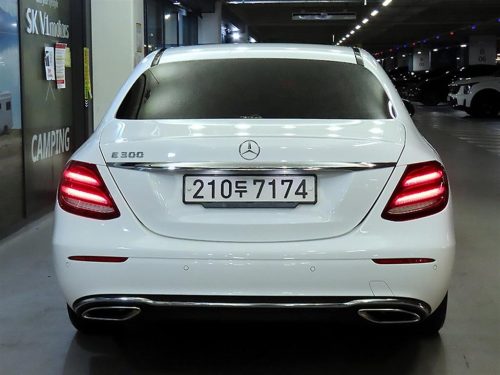벤츠 E-클래스 W213 E300 아방가르드 사진 5