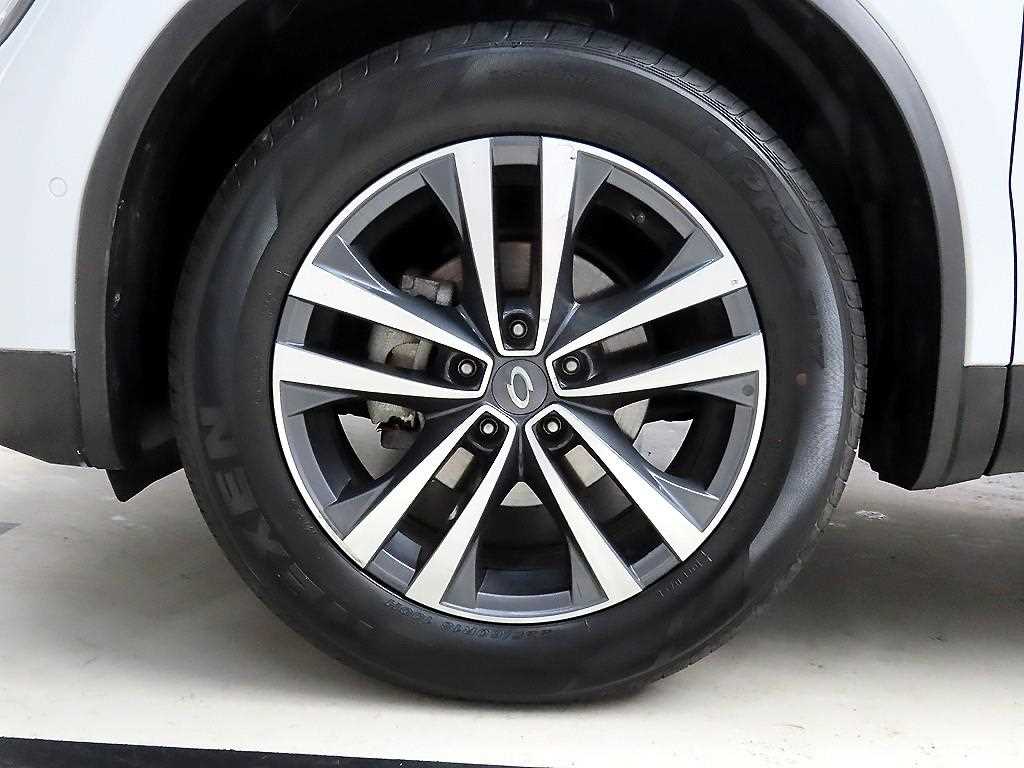 르노코리아(삼성) 더뉴QM6 가솔린 2.0 GDe LE 2WD 사진 19