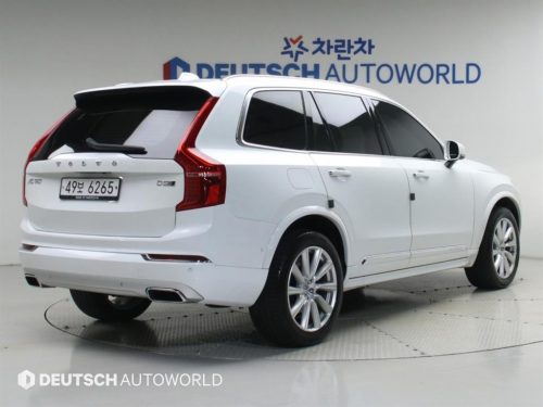 볼보 XC90 2세대 2.0 D5 AWD 사진 2