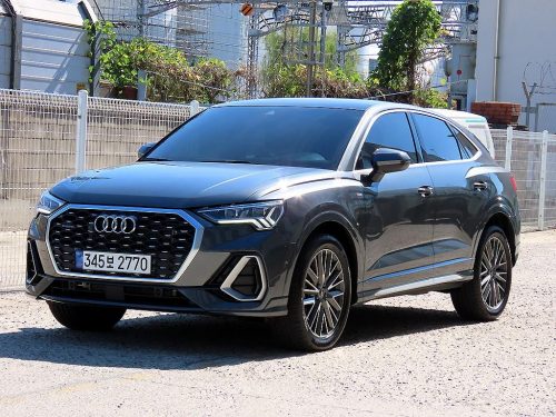 아우디 Q3 (F3) 40 TFSI 콰트로 사진 2