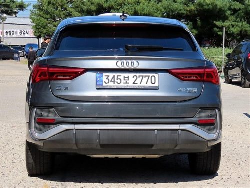아우디 Q3 (F3) 40 TFSI 콰트로 사진 4