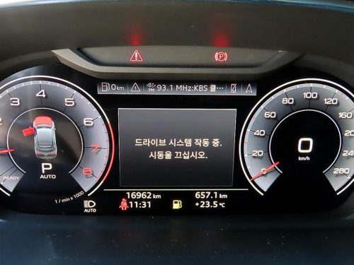 아우디 Q3 (F3) 35 TDI 스포트백 사진 9