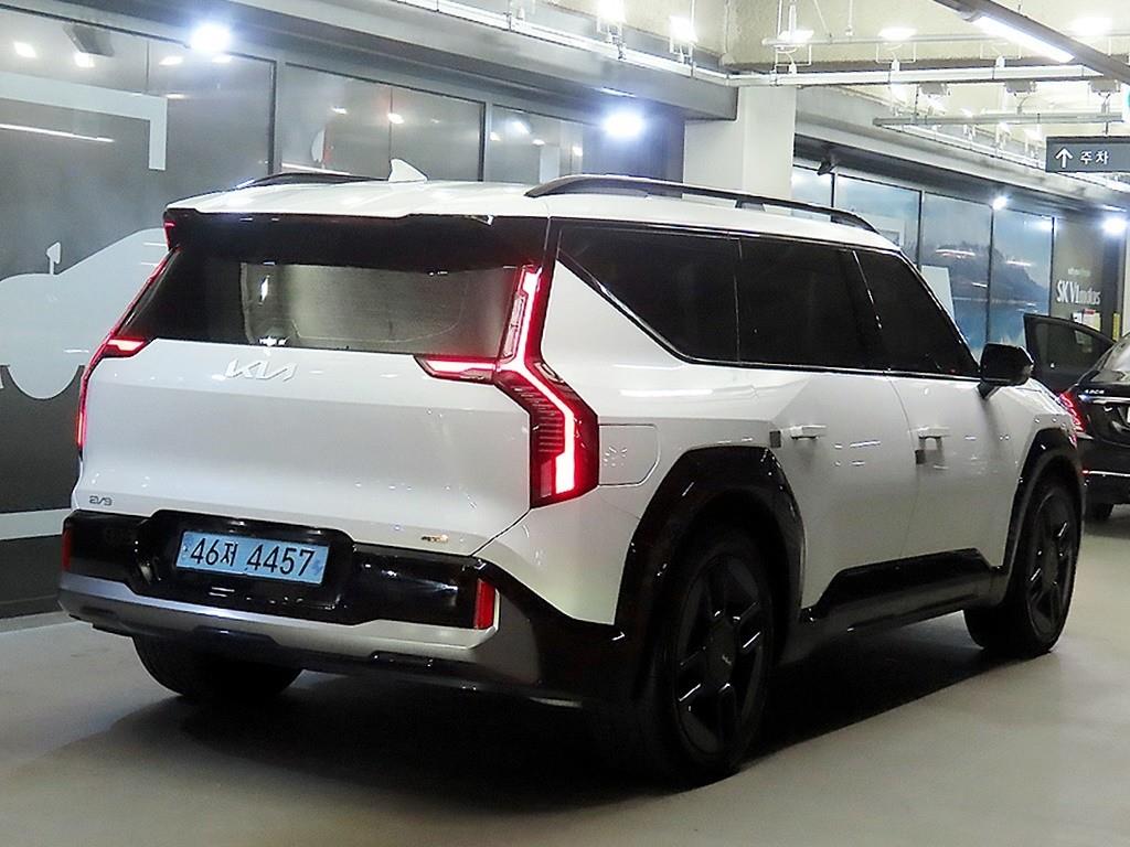 기아 EV9 롱레인지 4WD 사진 4