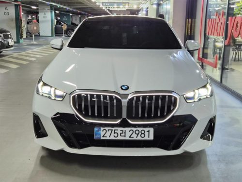 BMW 5시리즈 (G60) 520i 사진 2