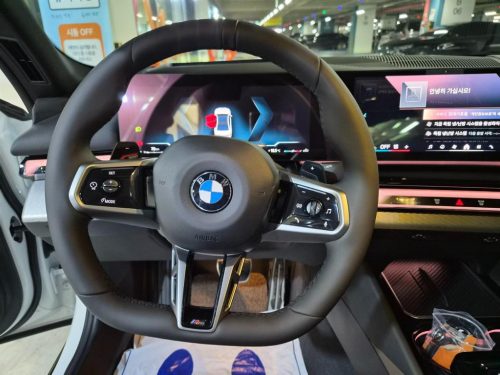 BMW 5시리즈 (G60) 520i 사진 8