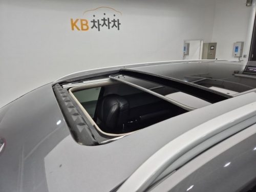 르노코리아(삼성) 더뉴QM6 가솔린 2.0 GDe 프리미에르 2WD 사진 13