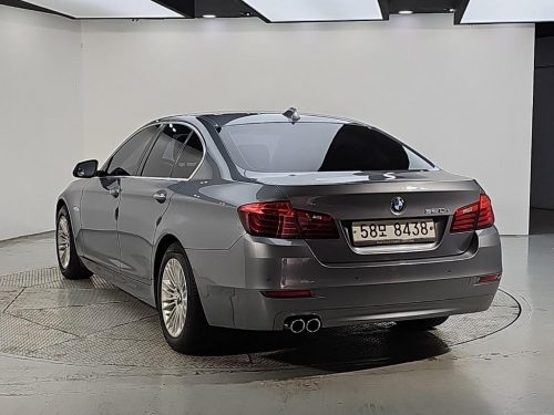 BMW 5시리즈 (F10) 520d 사진 3